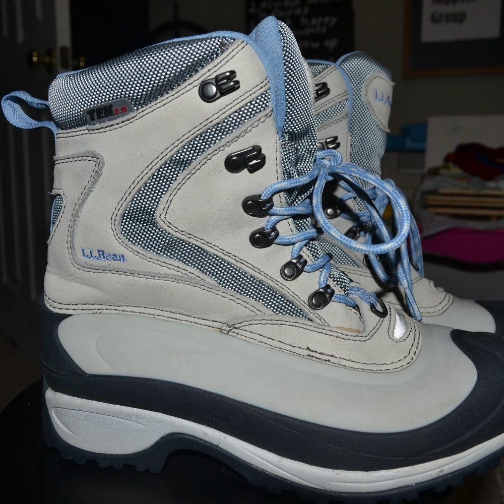 LL Bean size 7 winter boots